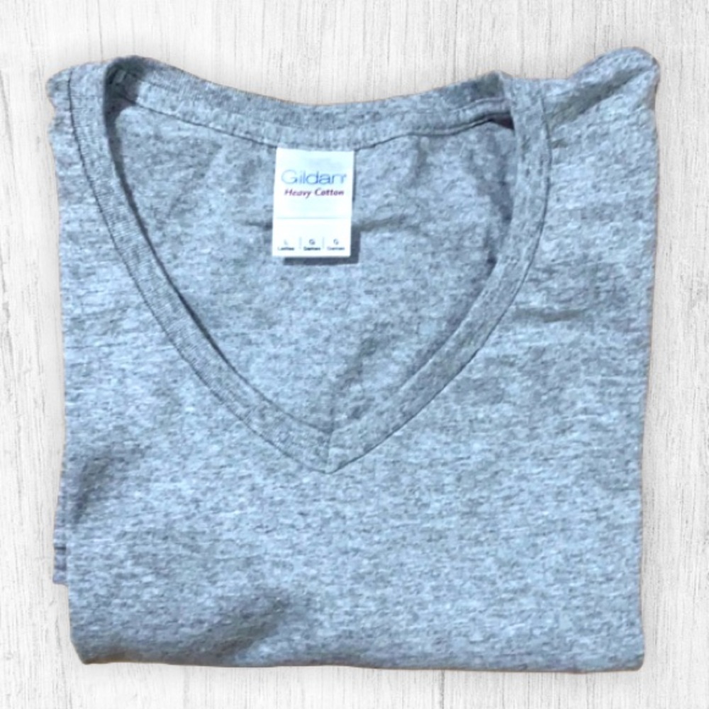 Gildan Gray V Neck T shirt